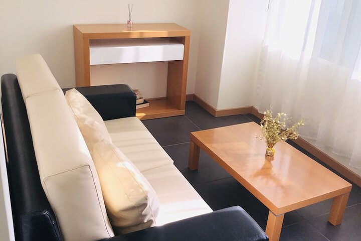 Room 13 of 34