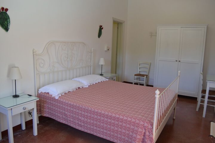 Room 16 of 81
