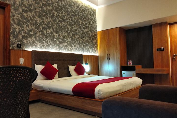 Room 11 of 62