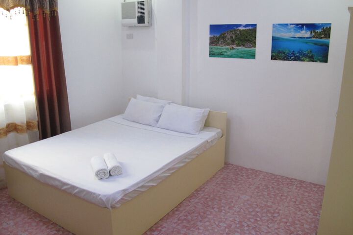 Room 3 of 57