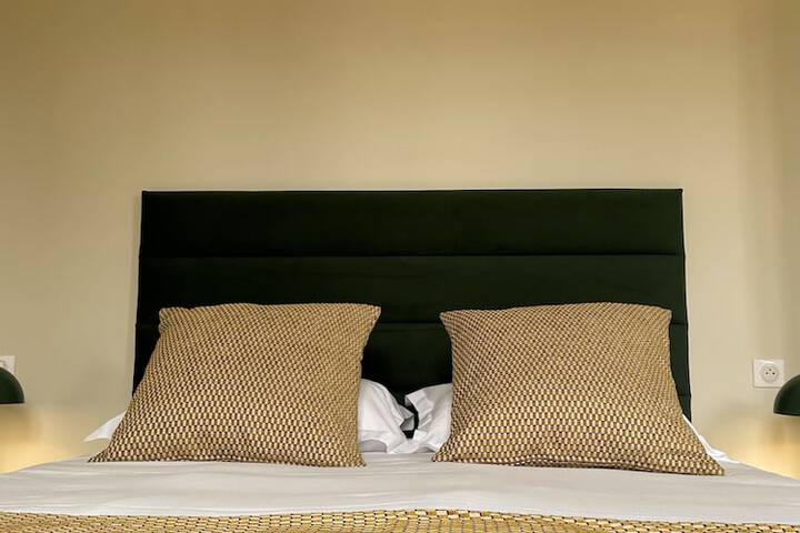 Room 29 of 136