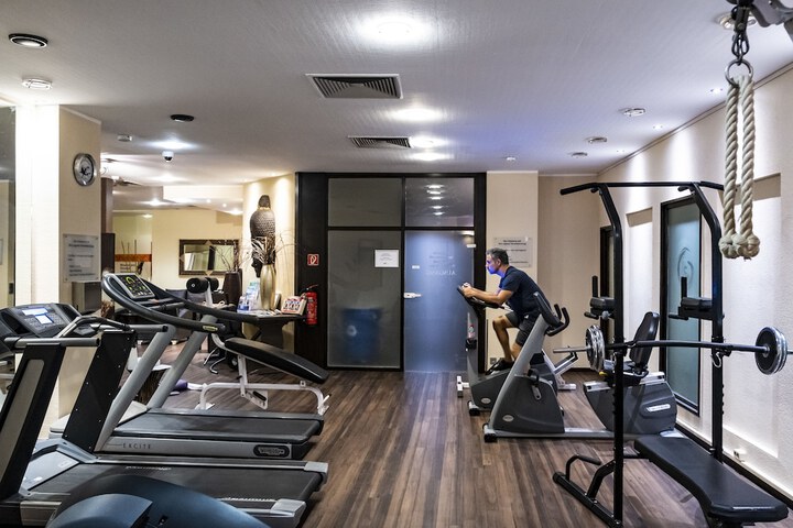 Health and Fitness 65 of 105