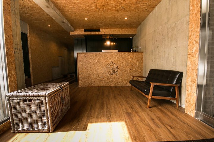 Guest Lobby
