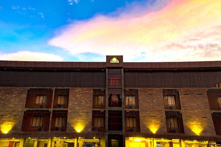 Exterior of Hotel SR Castle