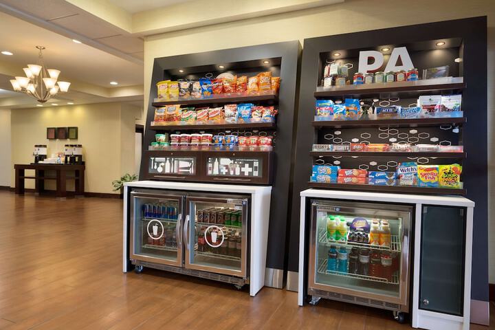 Snack bar