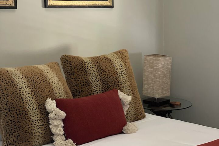 Room 3 of 58