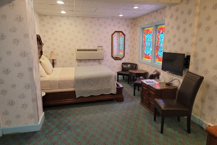 Room 74 of 206