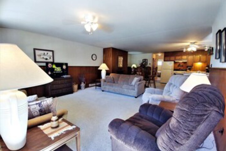 Room 10 of 21