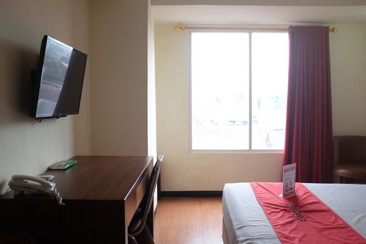 Room 4 of 15