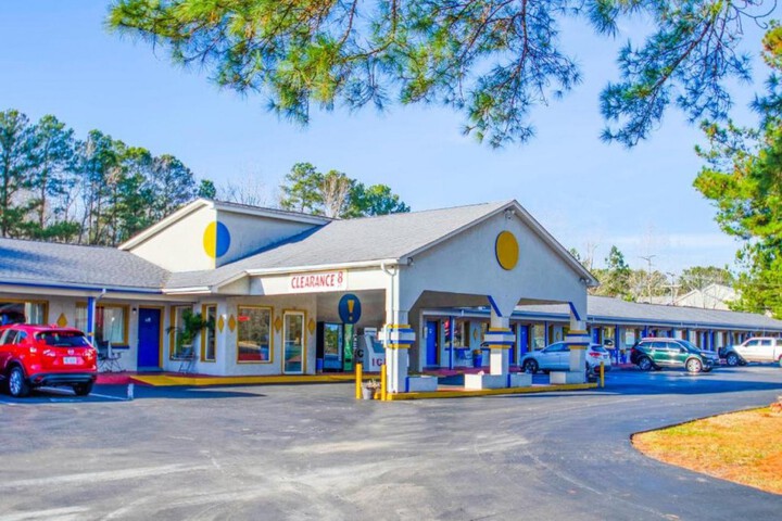 Exterior of Sportsman Inn by Oyo US Hwy 64