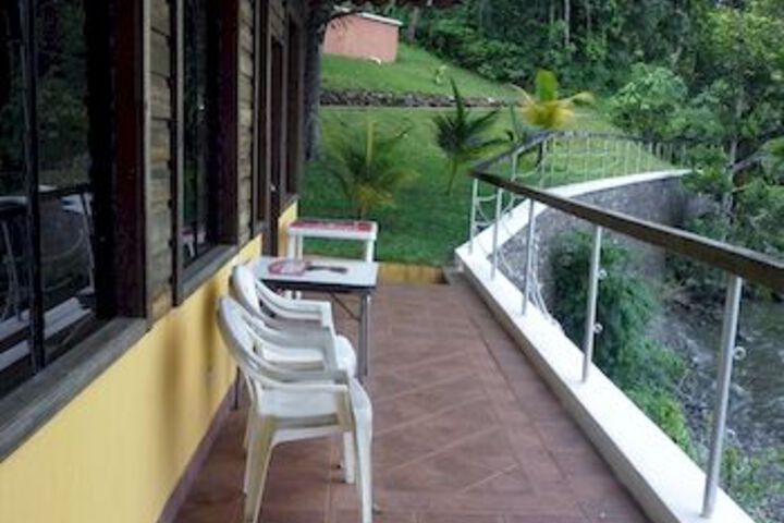 Terrace/Patio 31 of 32