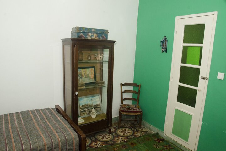 Room 6 of 23