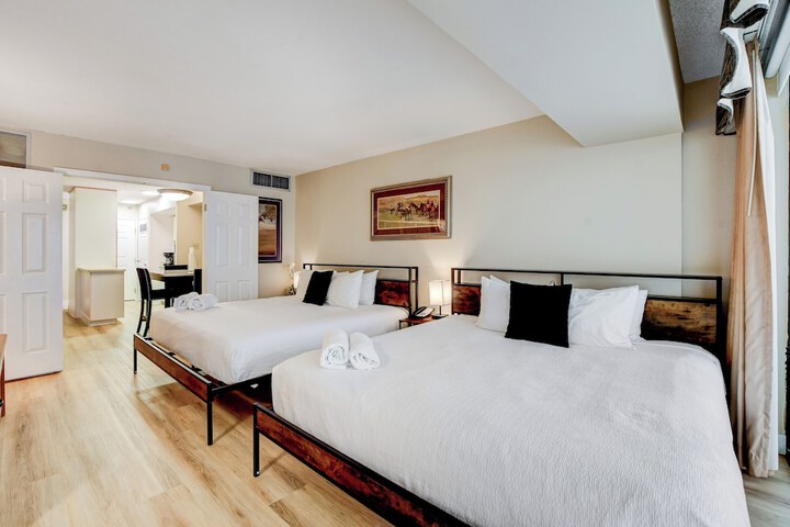 Room 5 of 41