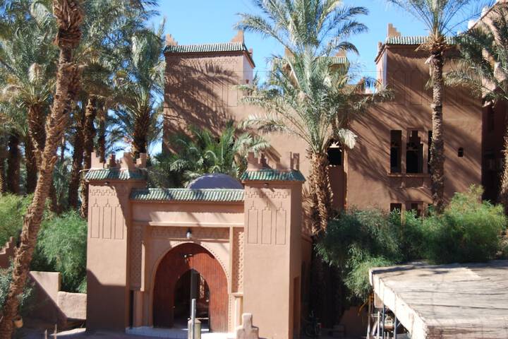 Hotel 64 of 72
