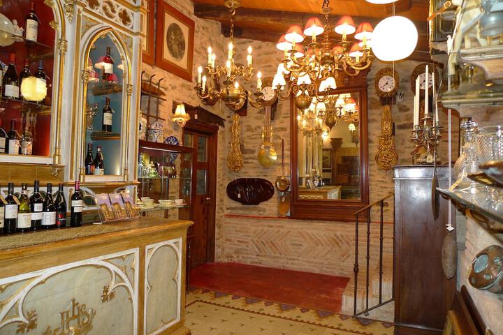 Gift Shop 10 of 26