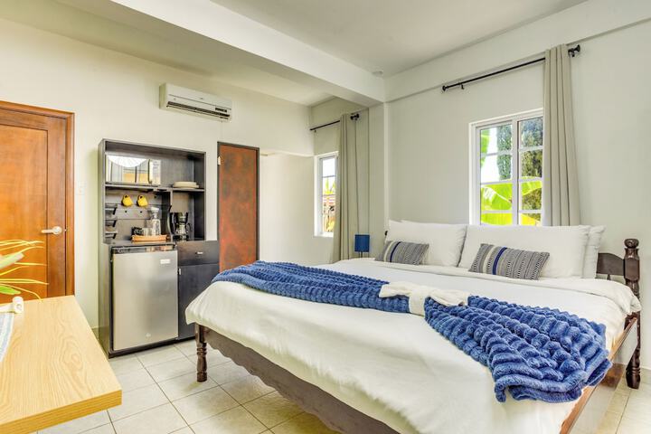 Room 10 of 63