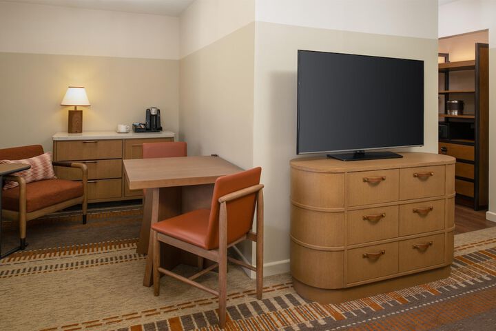 Room 99 of 203