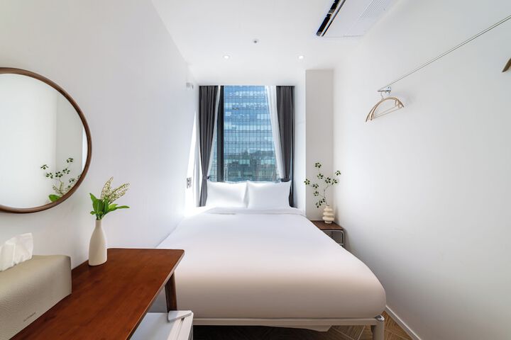 Room 51 of 130