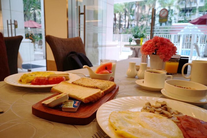 Breakfast/Coffee Service 24 of 29