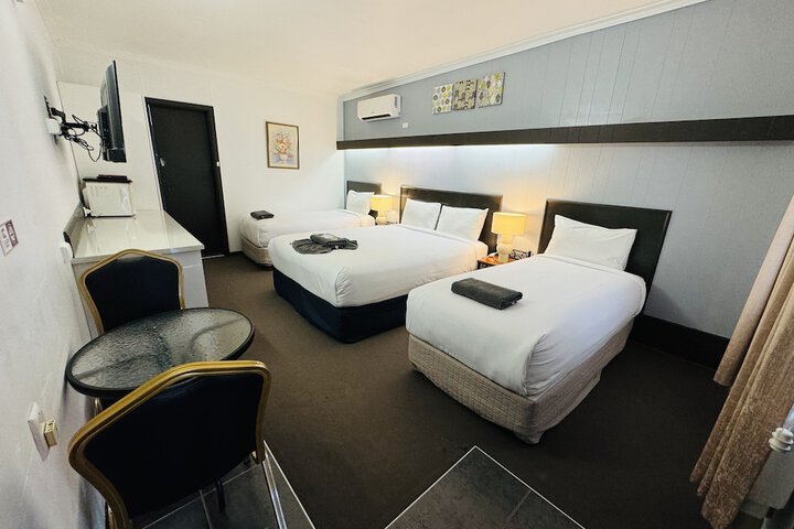 Room 5 of 30