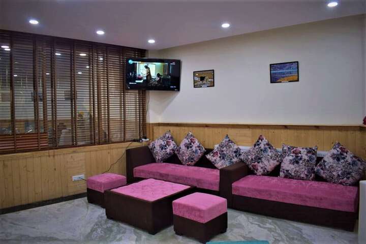 Hotel Interior 4 of 24