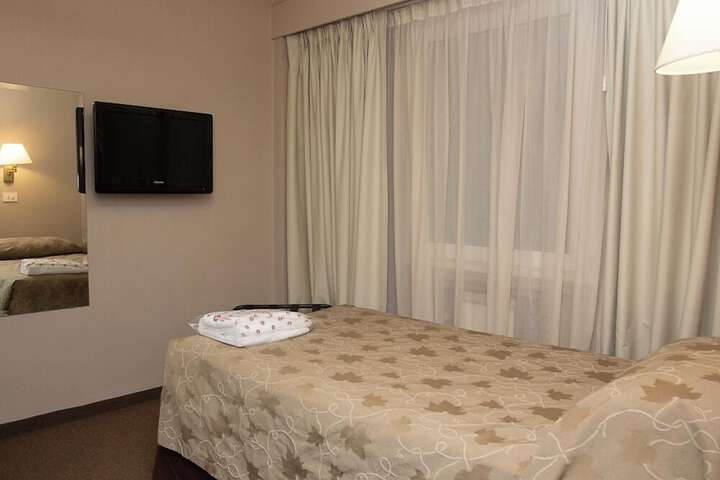 Room 7 of 31