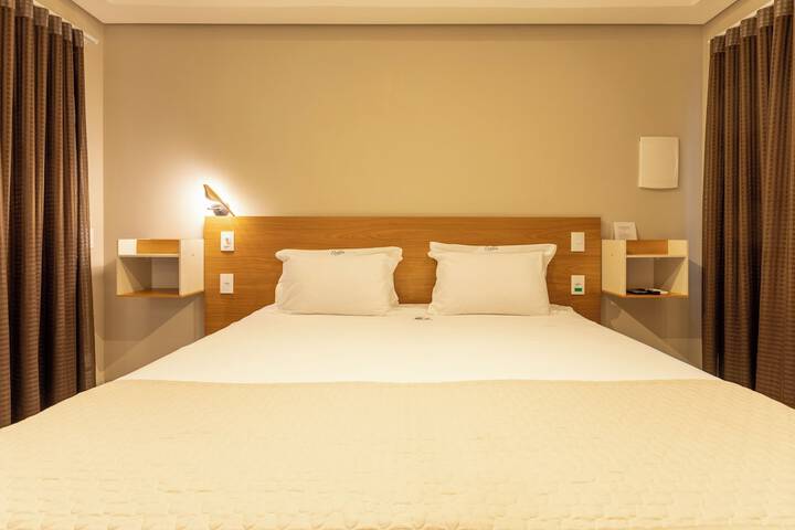 Room 42 of 218