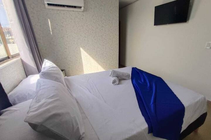 Room 3 of 9