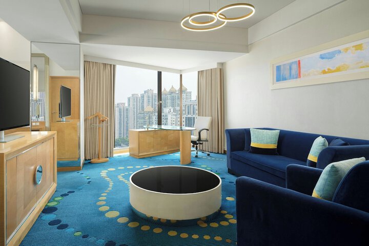 Room 36 of 109