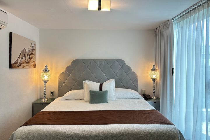 Room 9 of 75