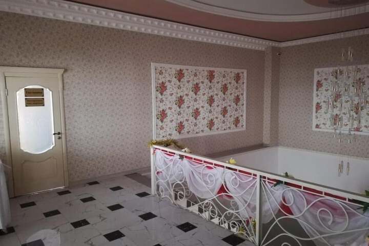 Room 24 of 41