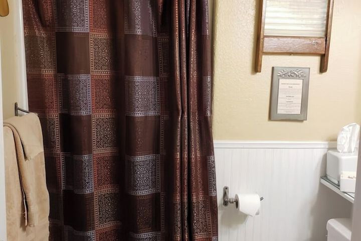 Room 55 of 68