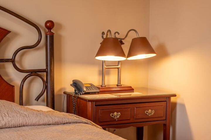 Room 30 of 40