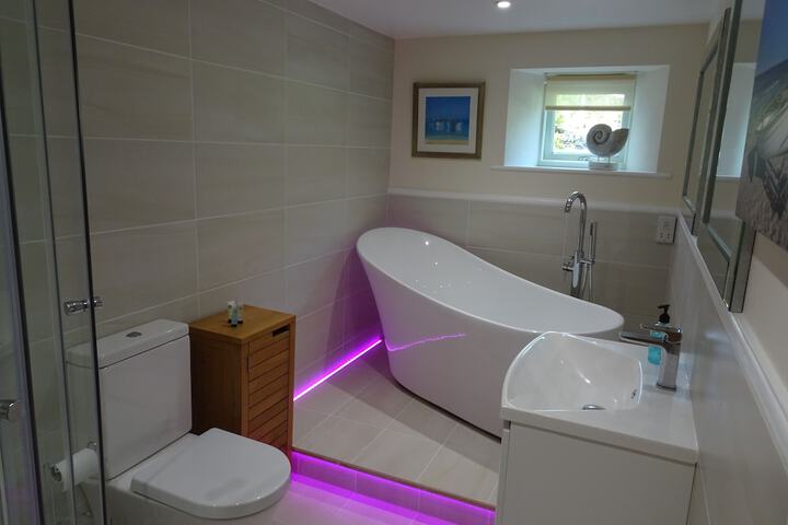 Clean Restrooms