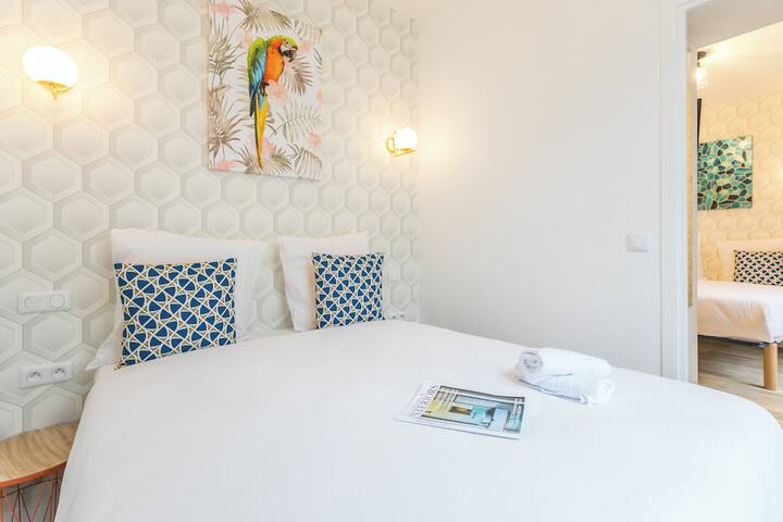 Room 21 of 83