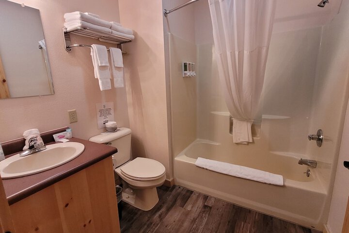 Room 34 of 85