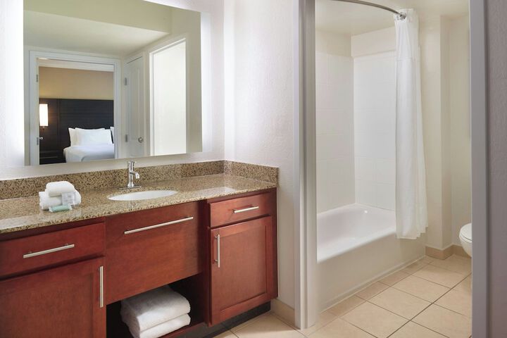 Room 17 of 29