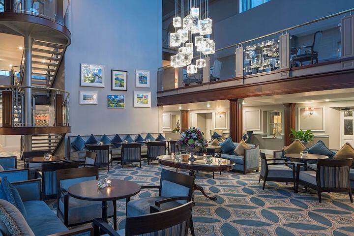 Hotel Lobby