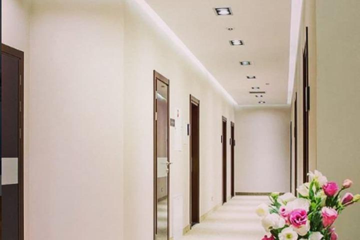 Ballroom/Hall 78 of 105