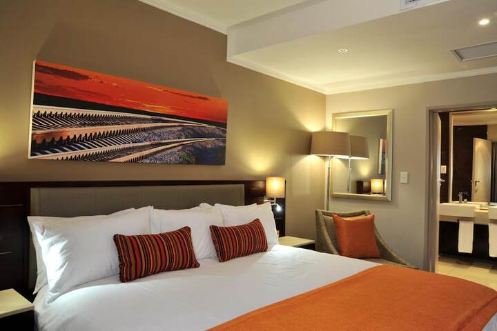 Room 27 of 155