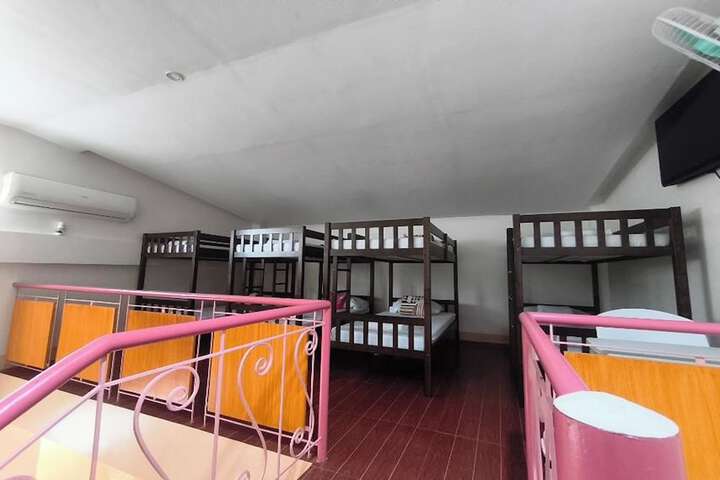 Room 13 of 41