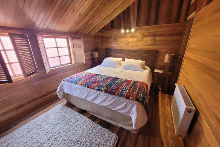 Room 3 of 16