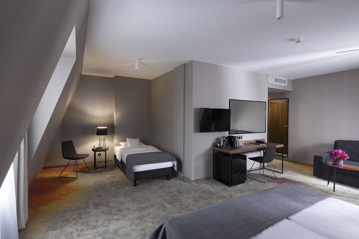 Room 20 of 67