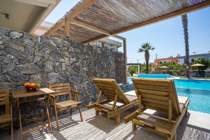 Terrace/Patio 23 of 56