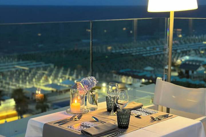 Dining 128 of 139