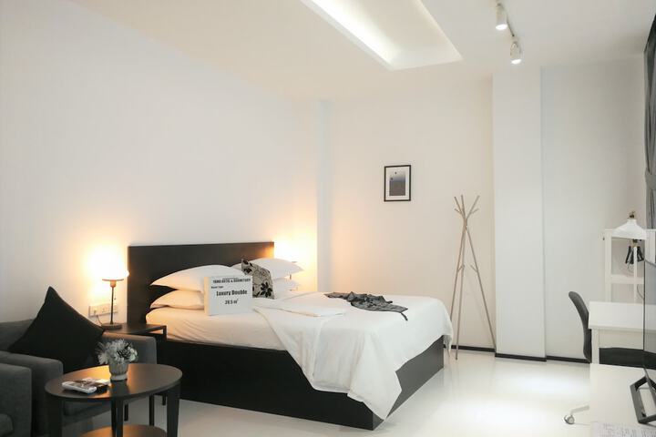 Room 10 of 69