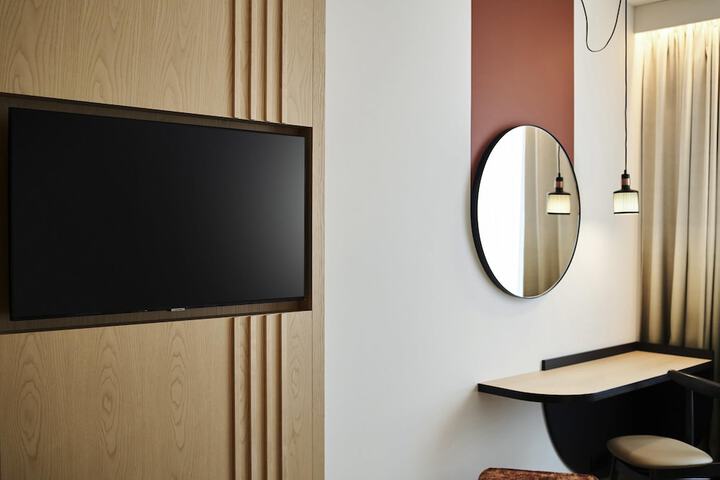 Room 14 of 75
