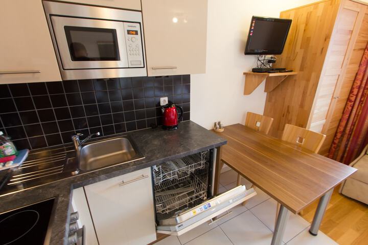Private kitchenette