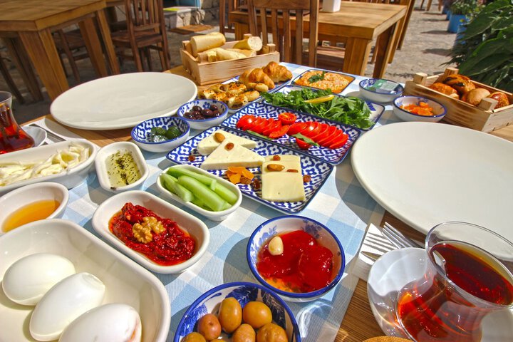 Breakfast/Coffee Service 44 of 61