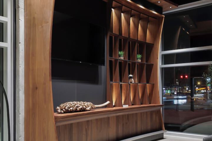 Hotel Interior 8 of 37